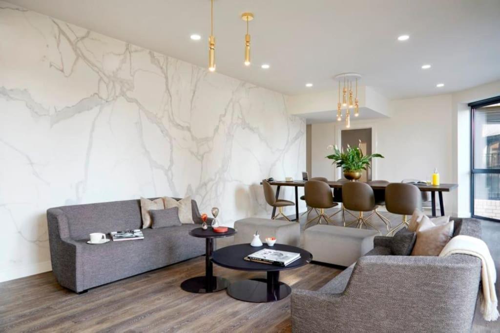 Stylish Modern 1Bed Apartment In เบดฟอร์ด ภายนอก รูปภาพ